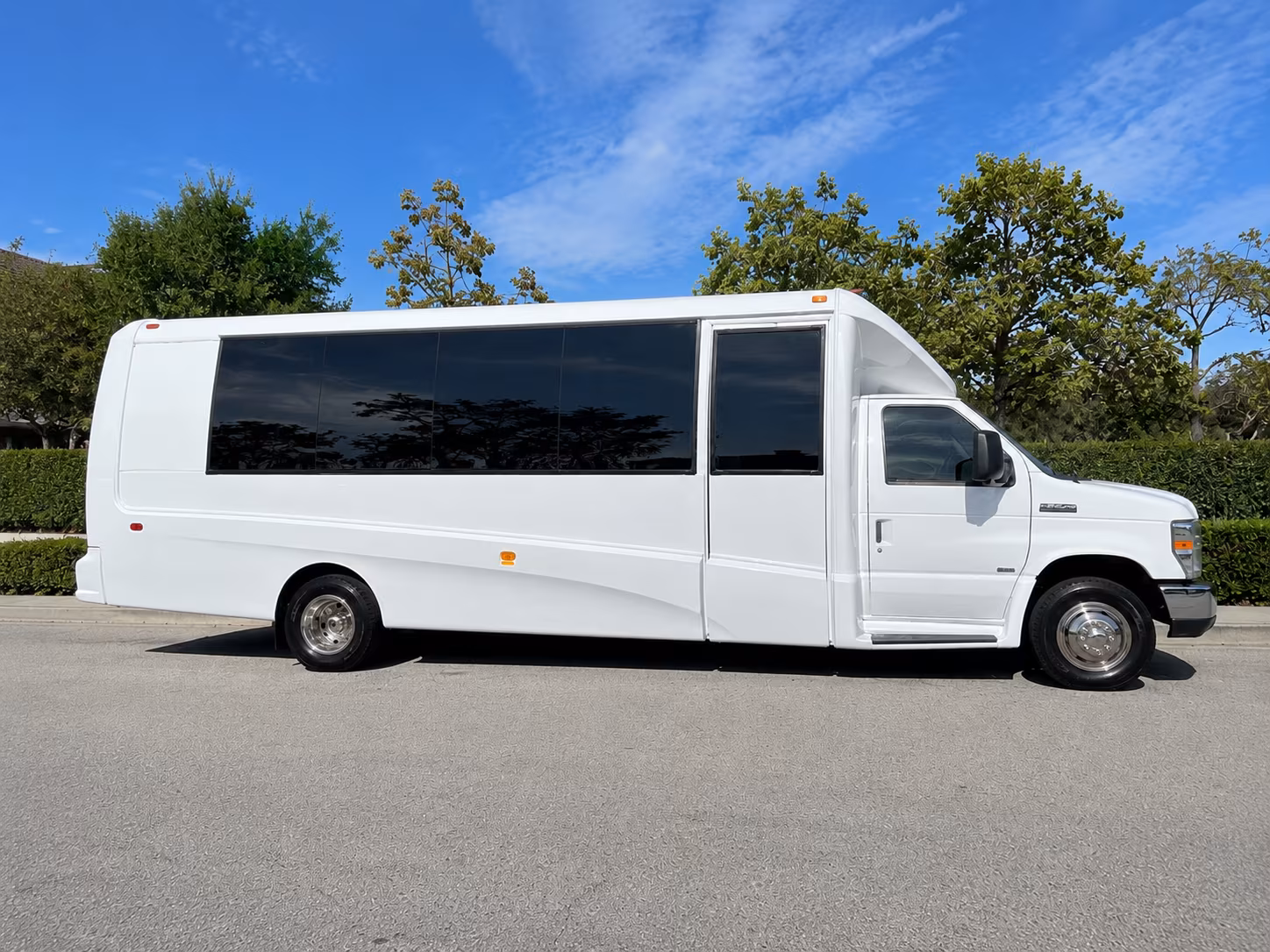 easily book transportation for your next wine tour 4