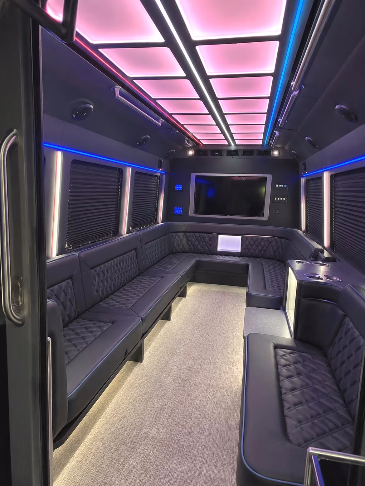 party buses and charter buses to portland timbers and thorns matches at providence park