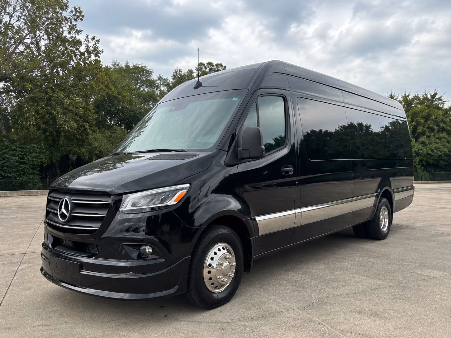 sprinter vans and minibuses for the wedding party on the big day